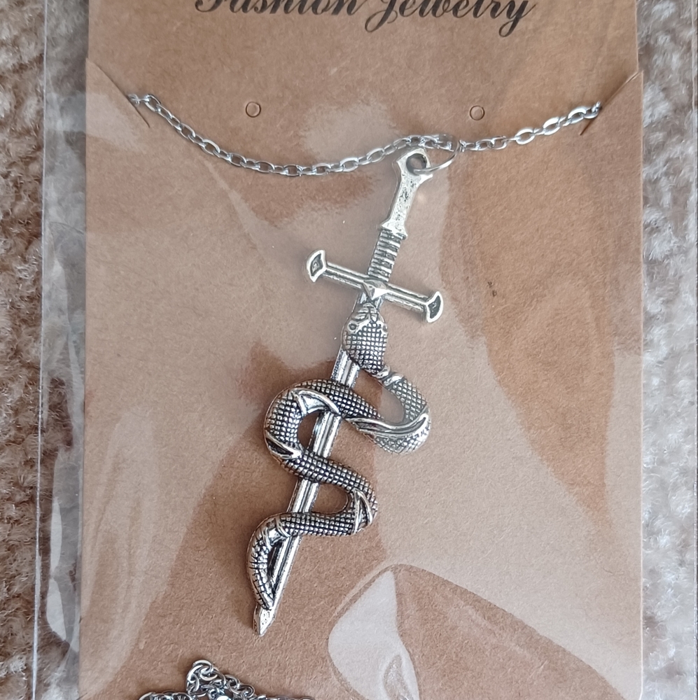 Sword with snake 🐍 pendant